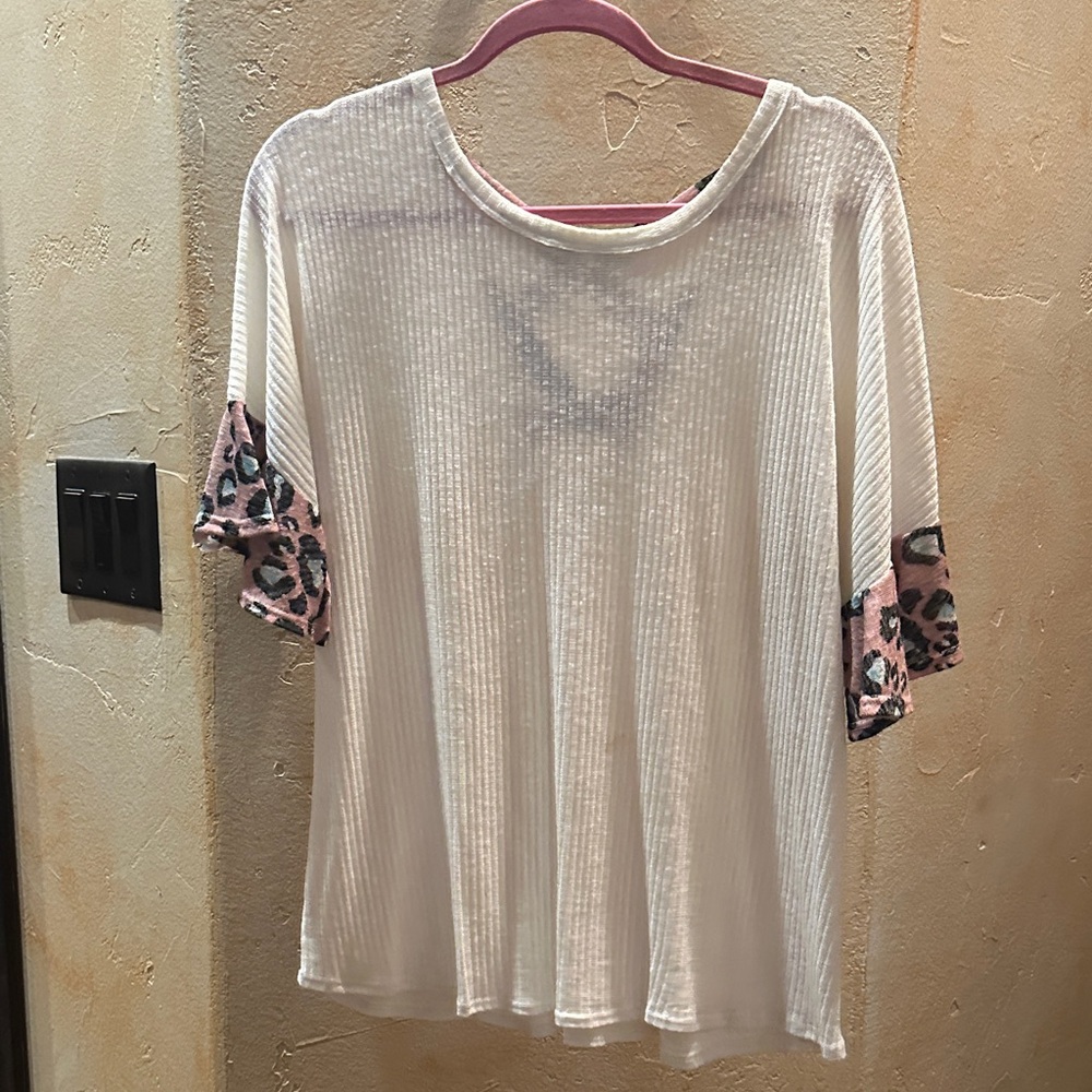 Lovely Melody Cream Top with Pink Leopard Sleeves